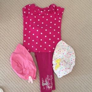 Outfit with free sun hats